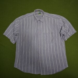 90"s Men's Short Sleeve Button-Up Shirt - Light Lavender Stripe